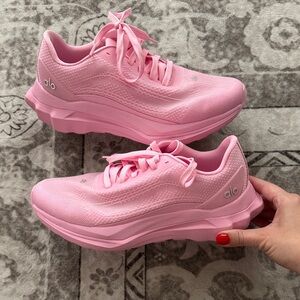 ALO Yoga Women's Vibrant Pink Athletic Shoes